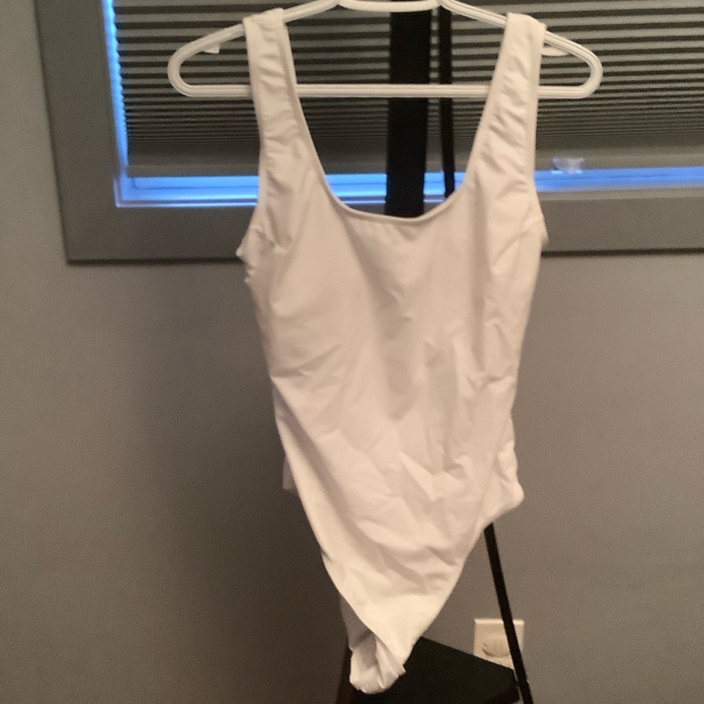 Elegant White Women's One Piece Swimsuit